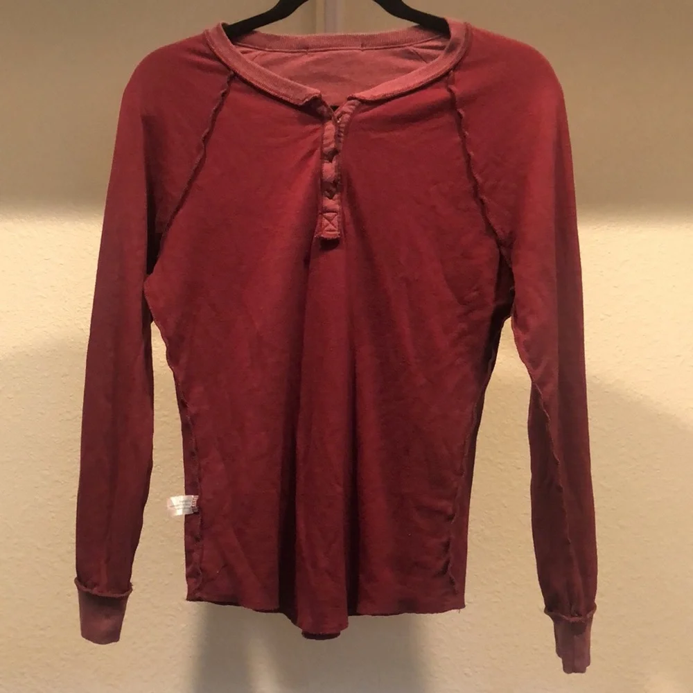 Marine layer long sleeved cotton henley - Picture 6 of 7